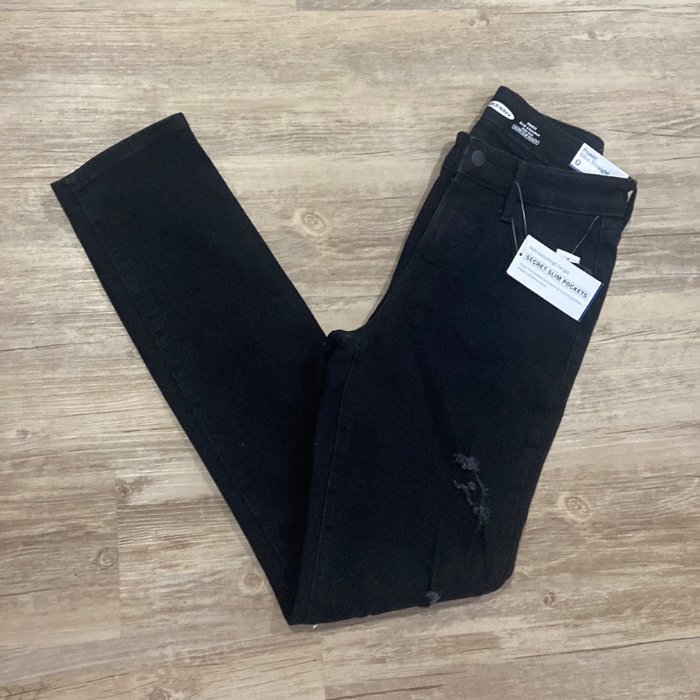 NWT! Womens Old Navy Power Slim Straight high rise black destroyed jeans